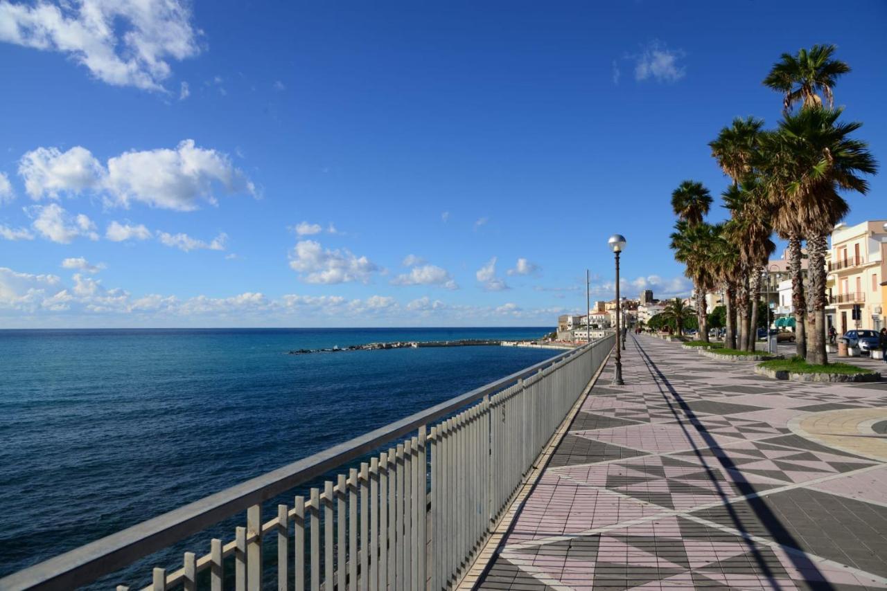 B&B Lungomare Diamante Exterior photo